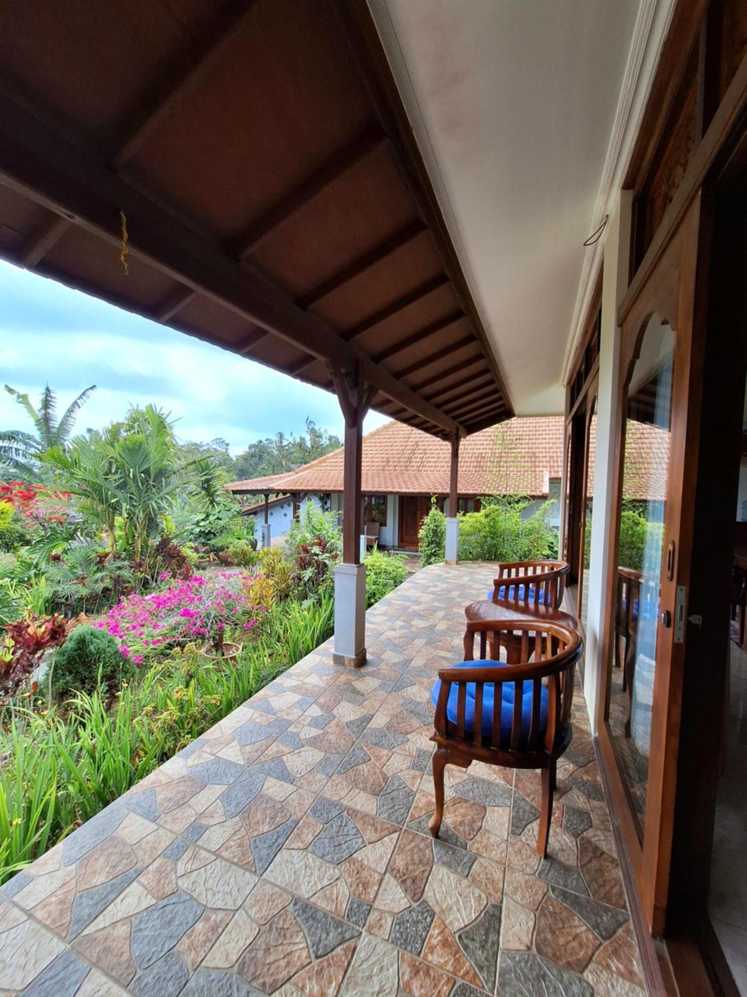 Manigelang Villa Munduk  Phòng bức ảnh
